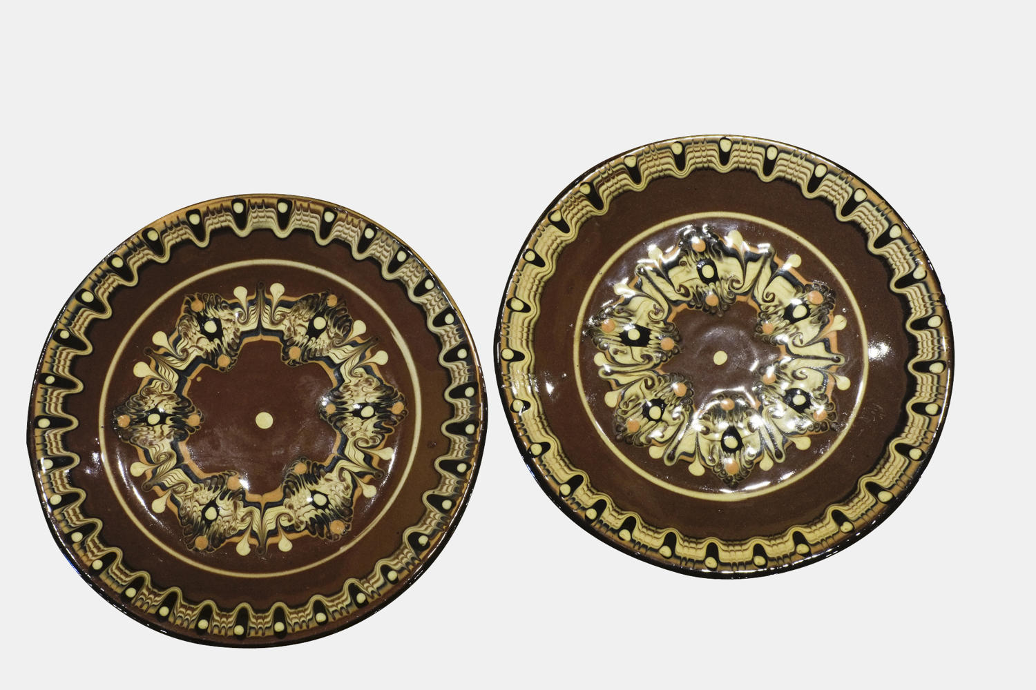 Pair of marbled plates