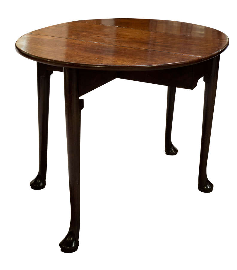 George II drop leaf mahogany oval table c1760