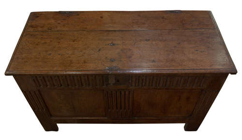 17thc Oak coffer with planked top