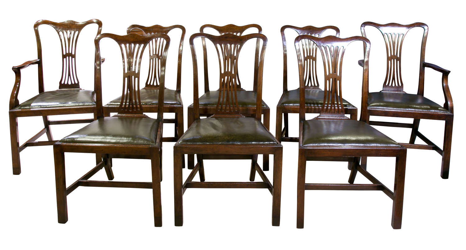 Set of 8 mahogany country Chippendale chairs
