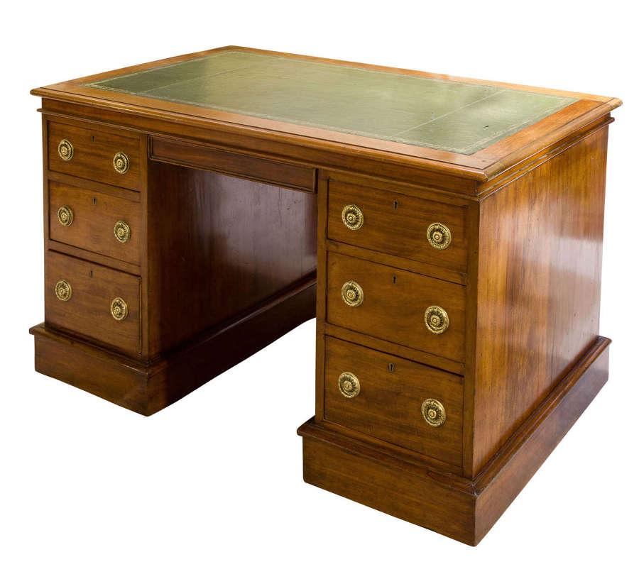 Victorian Kneehole Desk