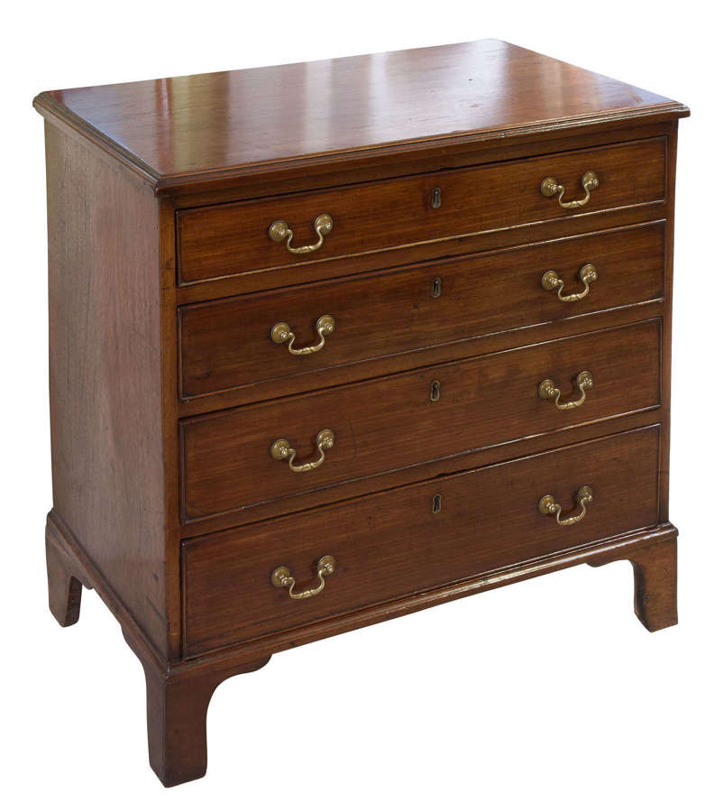 George III small mahogany chest of drawers