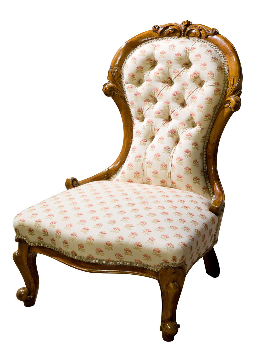 Victorian spoon backed walnut chair