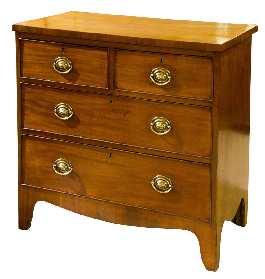 A Small Mahogany Chest of 2 short over 2 long drawers