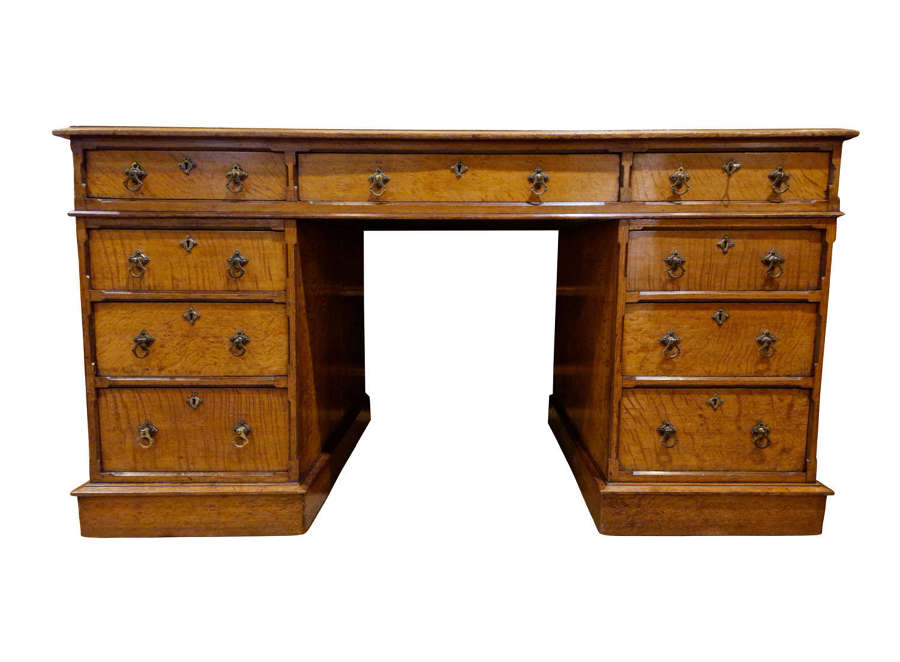 Finely Figured Oak Veneered Pedestal Desk