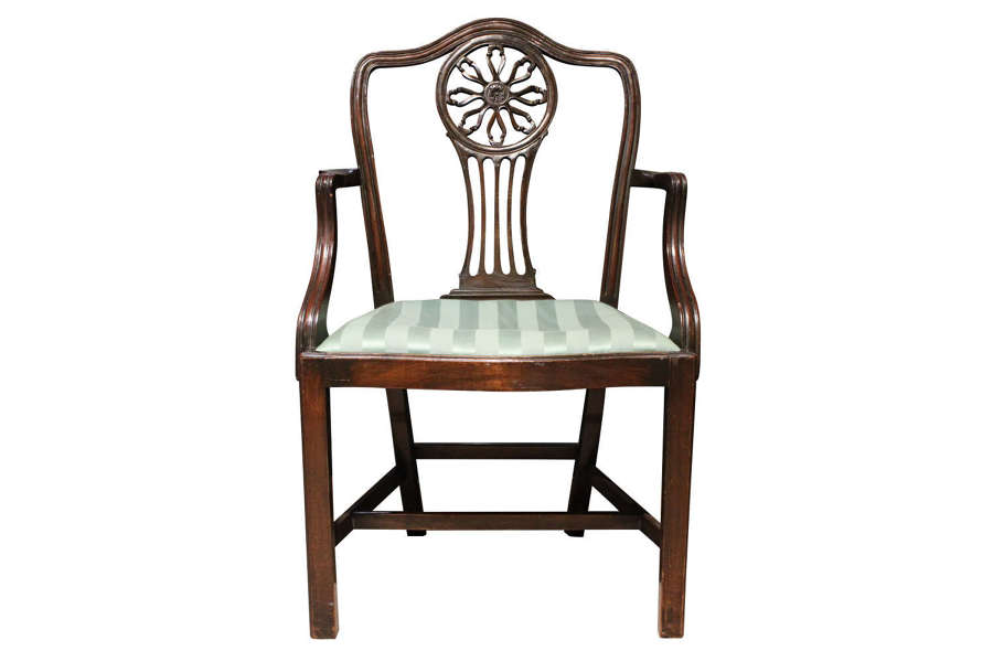 19th century mahogany Hepplewhite style carver/desk chair