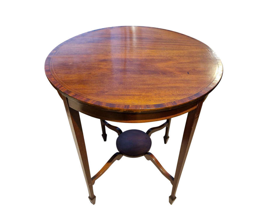 Edwardian Circular Mahogany String-Inlaid Occasional Table
