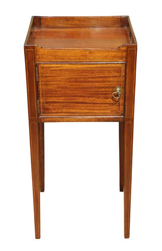 Georgian Bedside Table