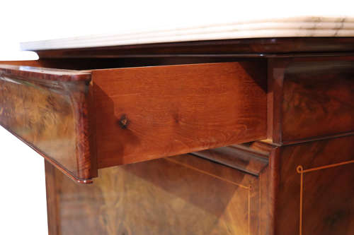 Commode A Vantaux