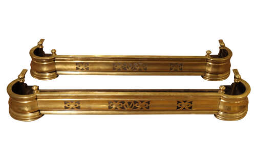 Pair of Late Victorian Brass Kerb Fenders