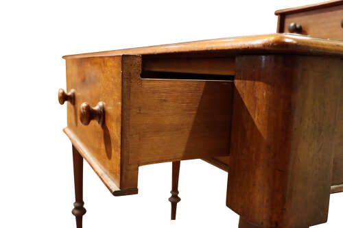 Victorian Mahogany Dressing Table