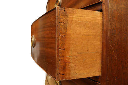 Antique Mahogany Bowfront Chest of Drawers – Victorian, circa 1860