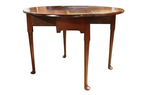Mid 18th Century Mahogany Oval Drop-Leaf Table, circa 1760