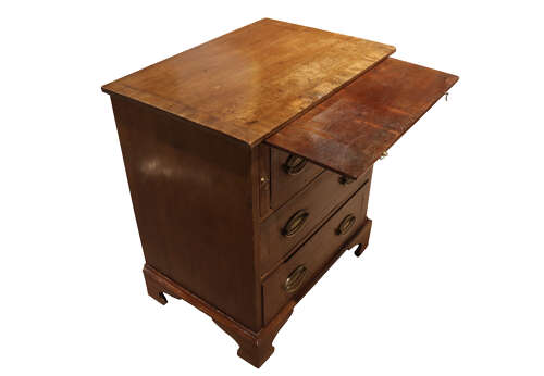 19th Century Mahogany Chest of Drawers with Brushing Slide, c.1840