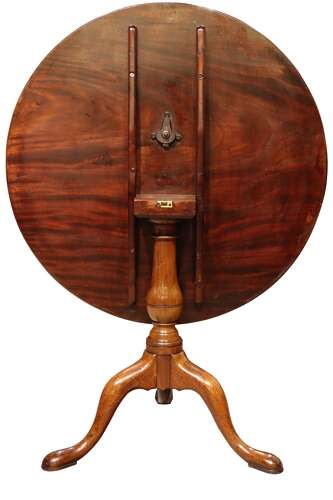 Georgian Mahogany Tripod Table with Tilting Top, Circa 1780