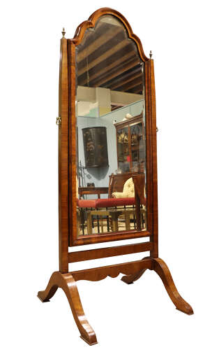 Elegant Edwardian Figured Walnut Cheval Mirror with Bevelled Plate, c.1910