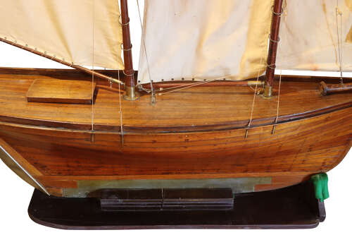Late 19th-Century Scratch-Built Ketch-Rigged Pond Yacht with Carvel Hull, c.1890