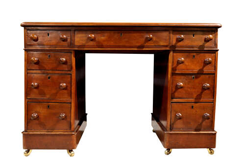 Victorian Mahogany Kneehole Pedestal Desk, circa 1880