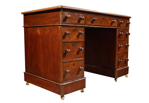 Victorian Mahogany Kneehole Pedestal Desk, circa 1880
