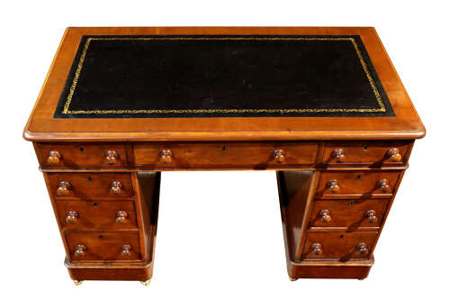Victorian Mahogany Kneehole Pedestal Desk, circa 1880