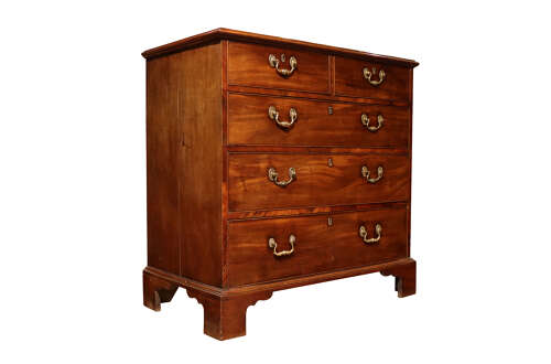 George III mahogany chest of drawers