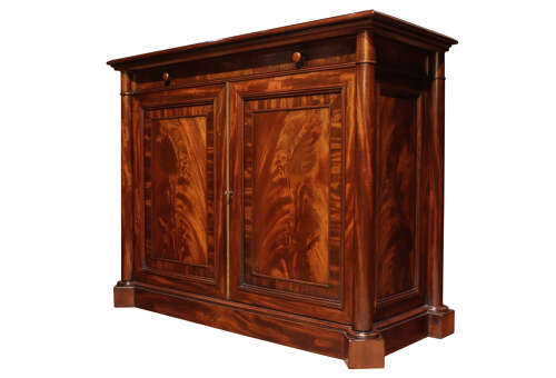 A good quality William IV flame mahogany chiffonier, circa 1820.