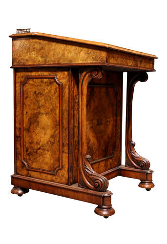Mid-19th Century Burr Walnut Davenport Desk with Satinwood Interior, Circa 1860