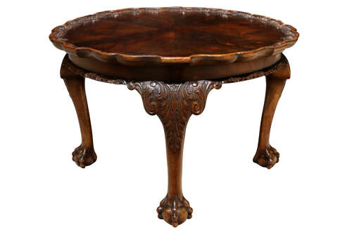Queen Anne Style Burr Walnut Circular Occasional Table, Circa 1920