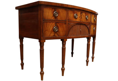Elegant Regency Mahogany Bow Fronted Sideboard, circa 1810