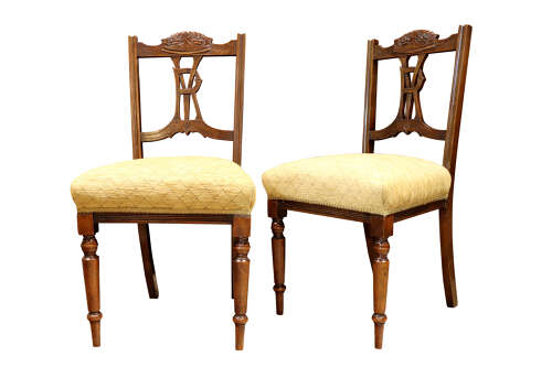 Pair of Victorian Walnut Diamond Jubilee Commemorative Side Chairs, 1897